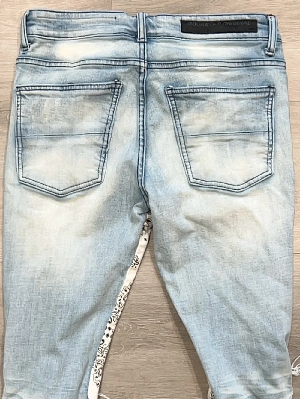 Rockstar Original Mens Bandana Flare Jeans Light Wash Distressed Blue 30x31.5